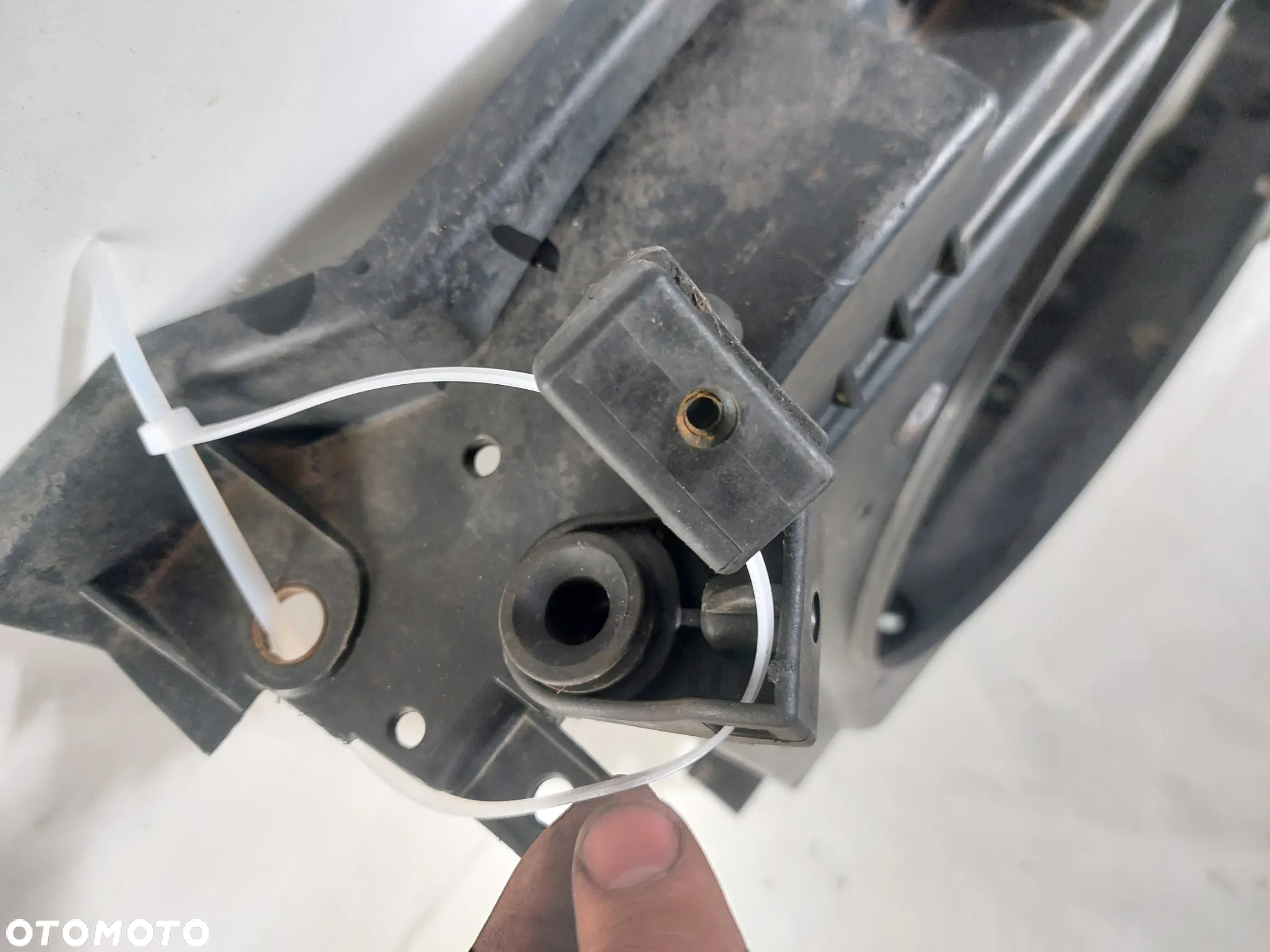 PAS PRZOD PRZEDNI WZMOCNIENIE CITROËN C4 GRAND PICASSO 2.0HDI 06-14 SLASK WYSYLKA - 2