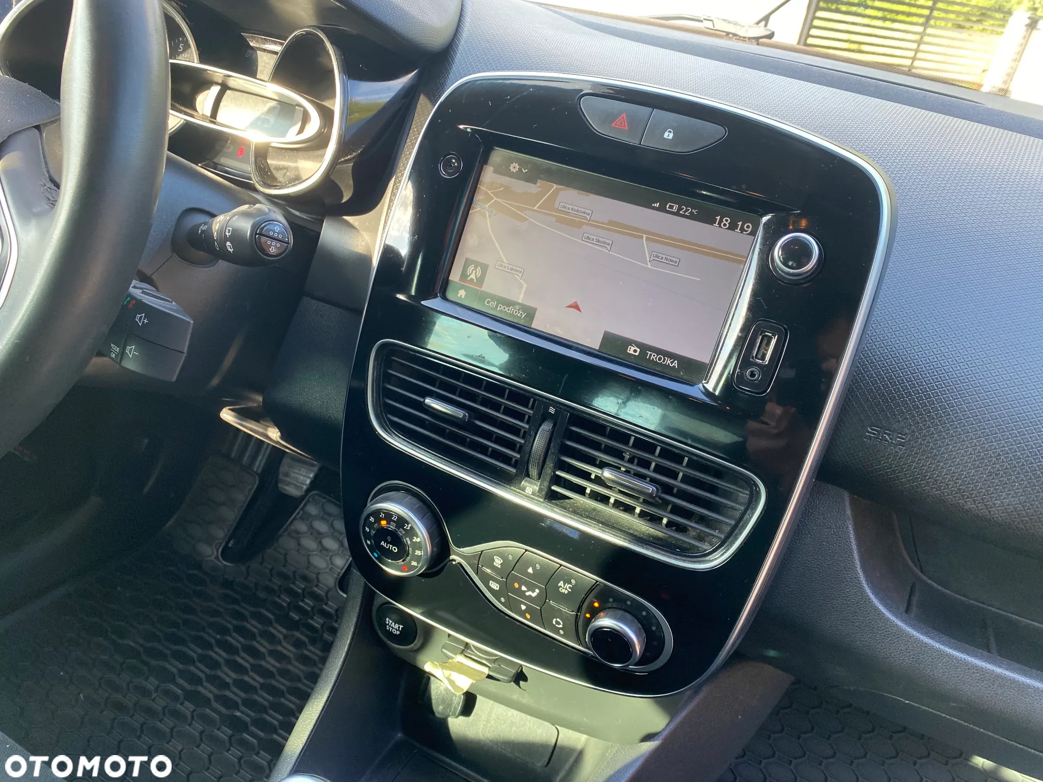 Renault Clio 0.9 Energy TCe Limited Plus - 15