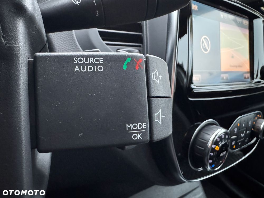 Renault Captur 1.3 Energy TCe S-Edition - 27