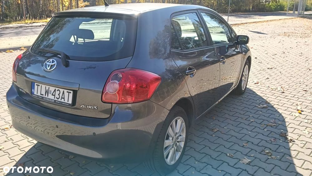 Toyota Auris 1.6 VVT-i Prestige - 9
