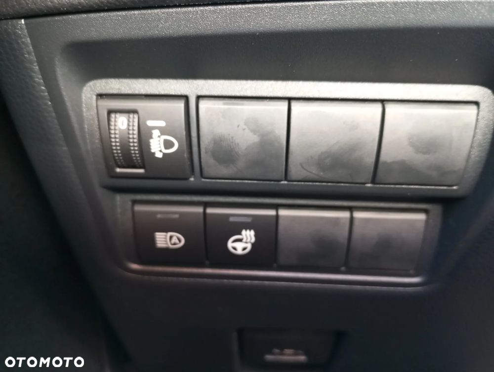 Mazda 2 Hybrid 1.5 Exclusive Line CVT - 10