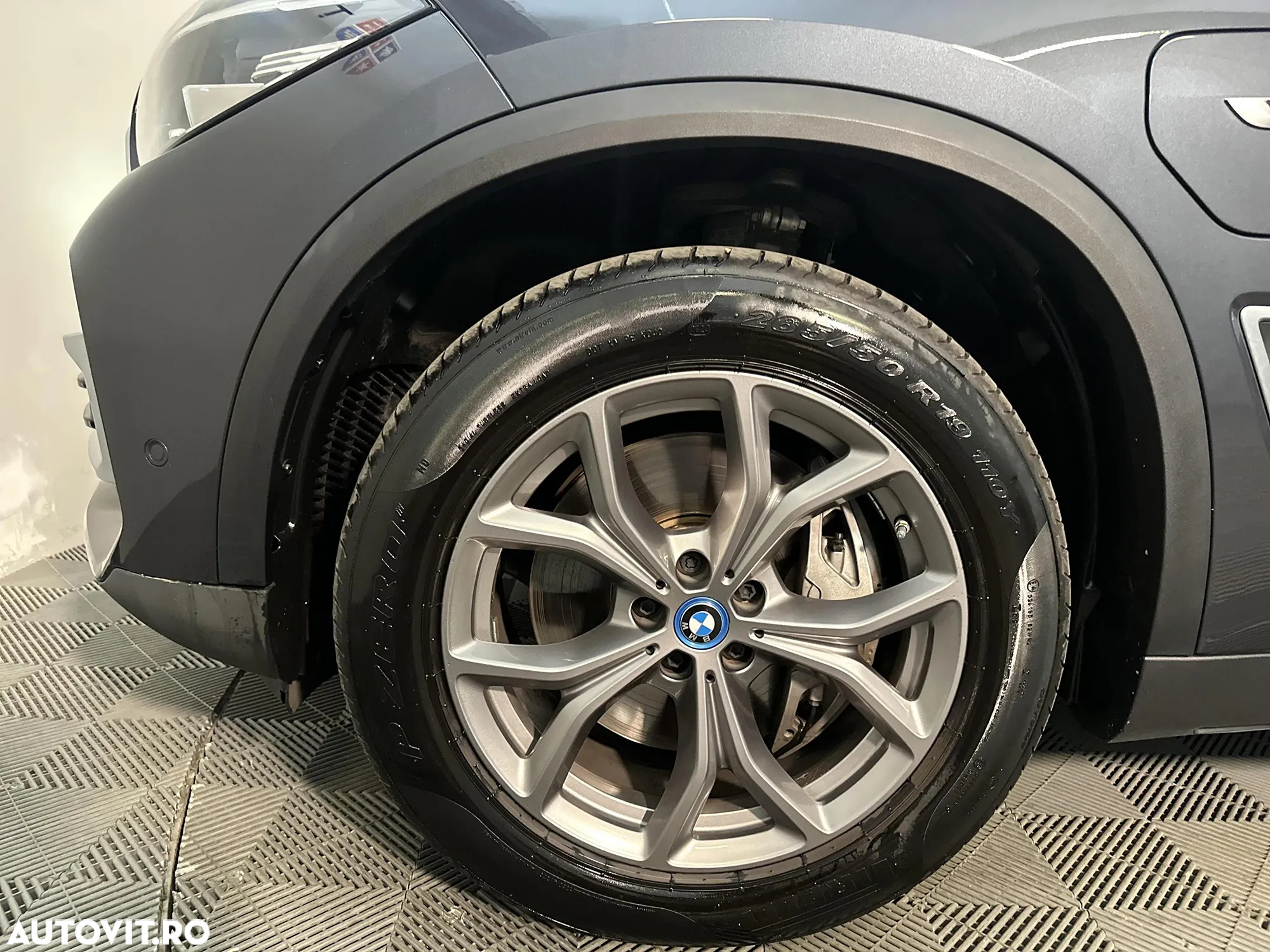 BMW X5 xDrive45e AT PHEV - 13