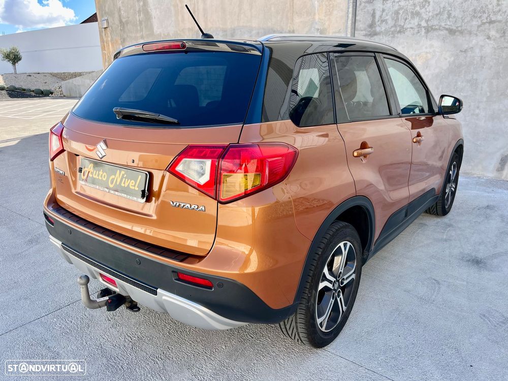 Suzuki Vitara 1.6 VVT Special Edition - 16