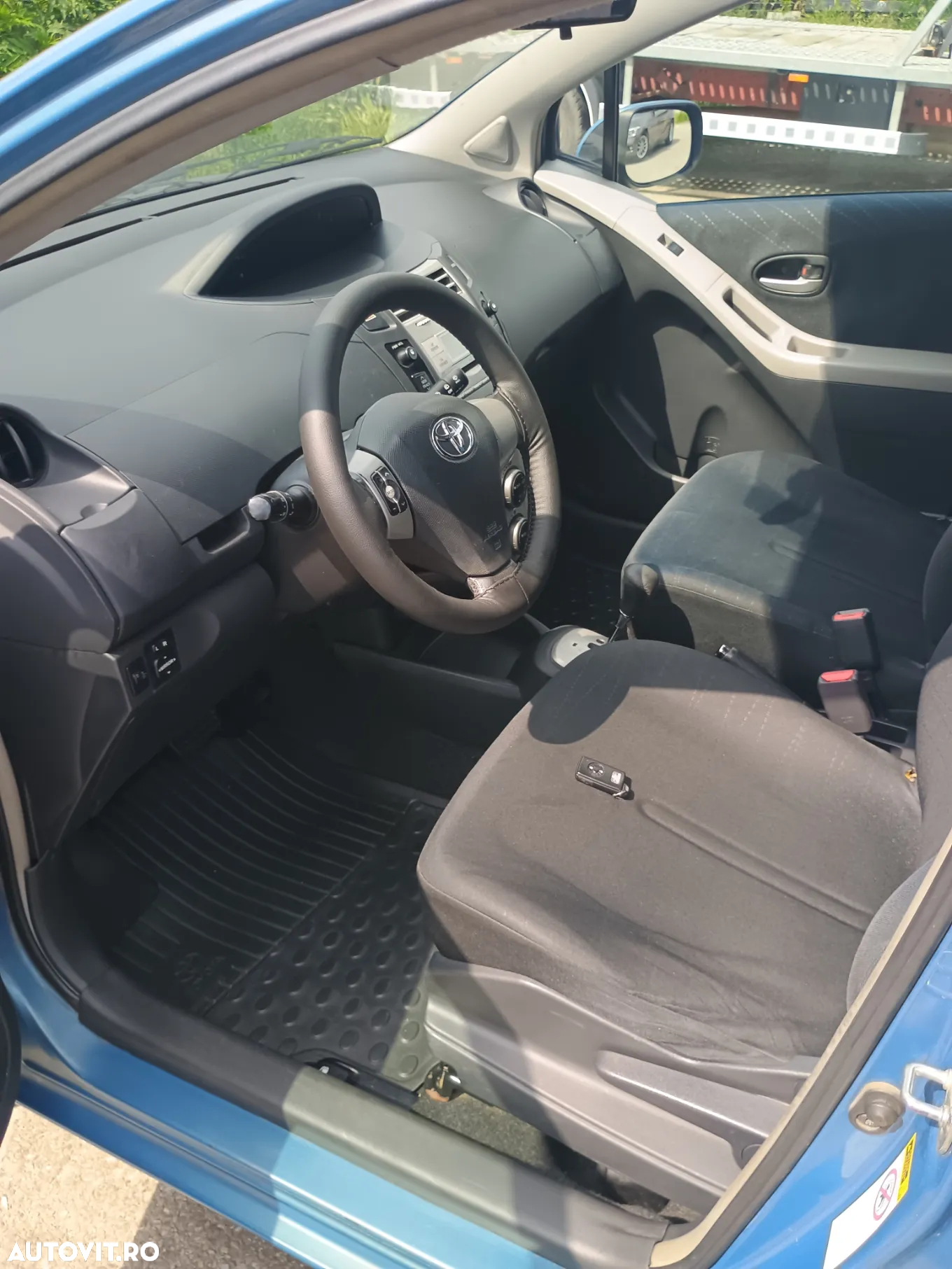 Toyota Yaris - 6