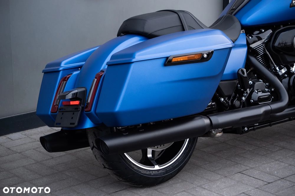 Harley-Davidson Touring Street Glide - 8