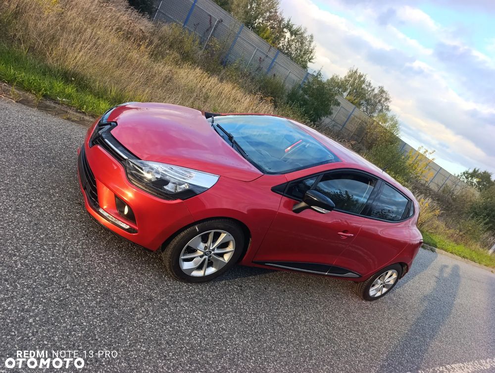 Renault Clio - 33