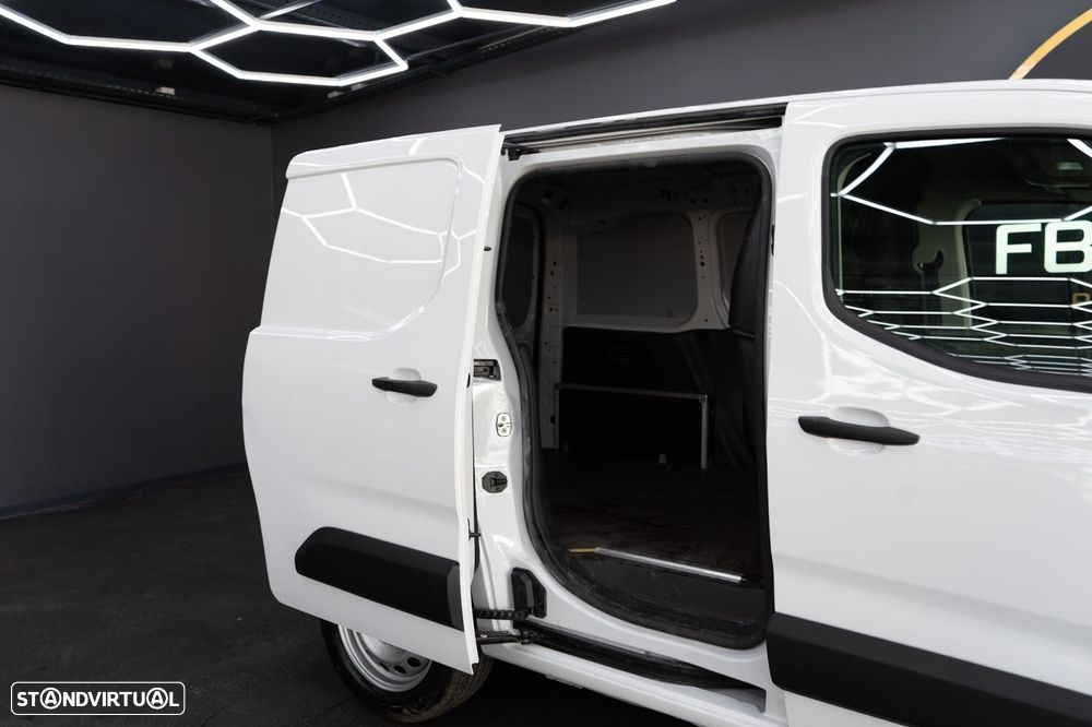 Peugeot Partner Outro - 39