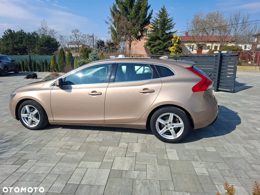 Volvo V40 D2 Kinetic - 5
