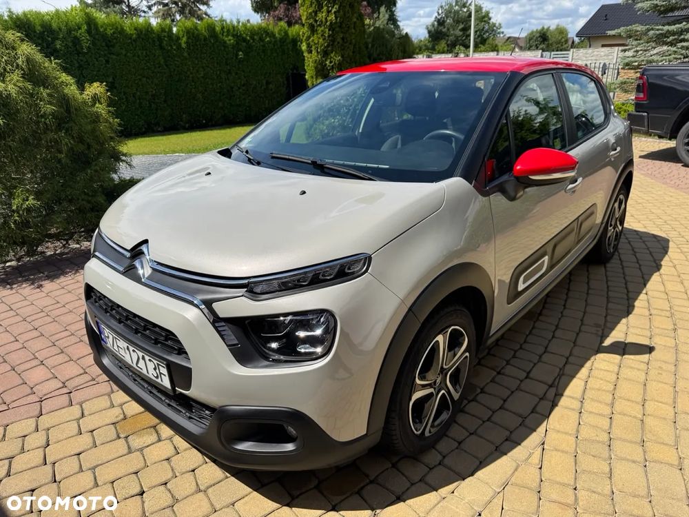 Citroën C3 1.2 PureTech Shine - 2