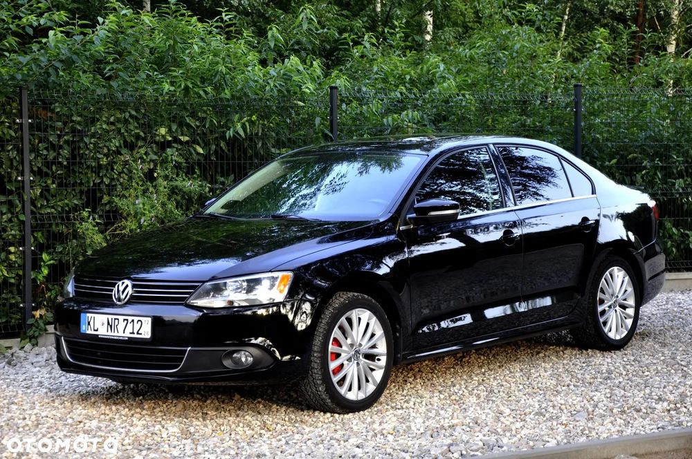 Volkswagen Jetta 2.0 TDI DSG Highline - 12