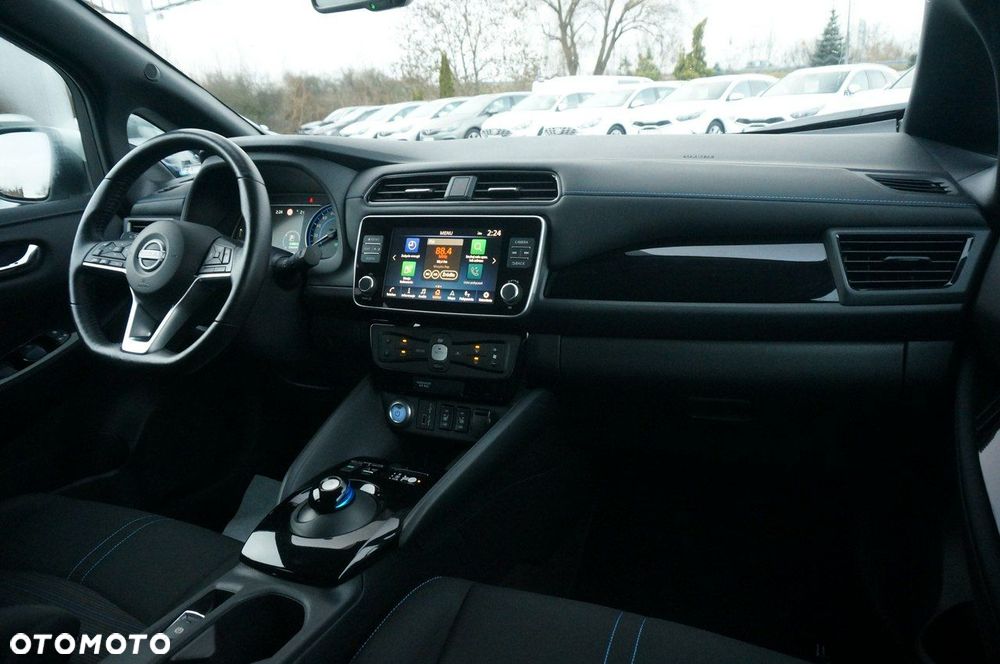 Nissan Leaf 62kWh N-Connecta - 17