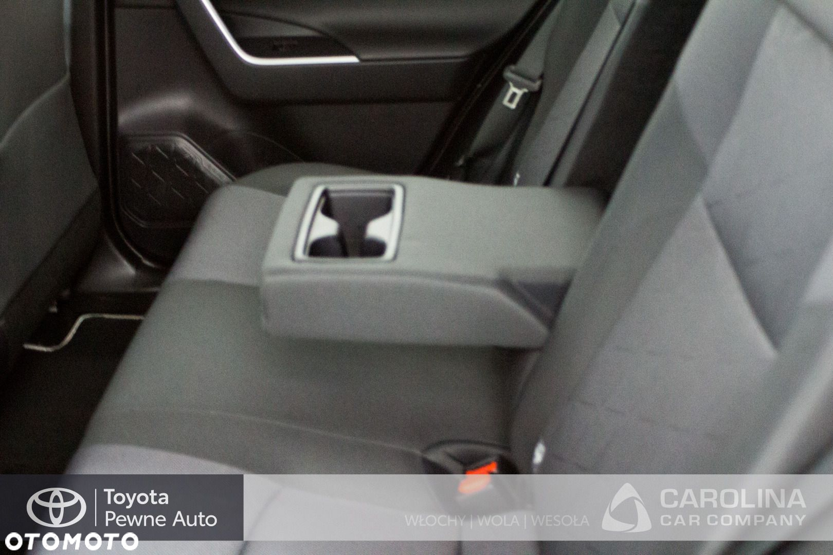 Toyota RAV4 - 15