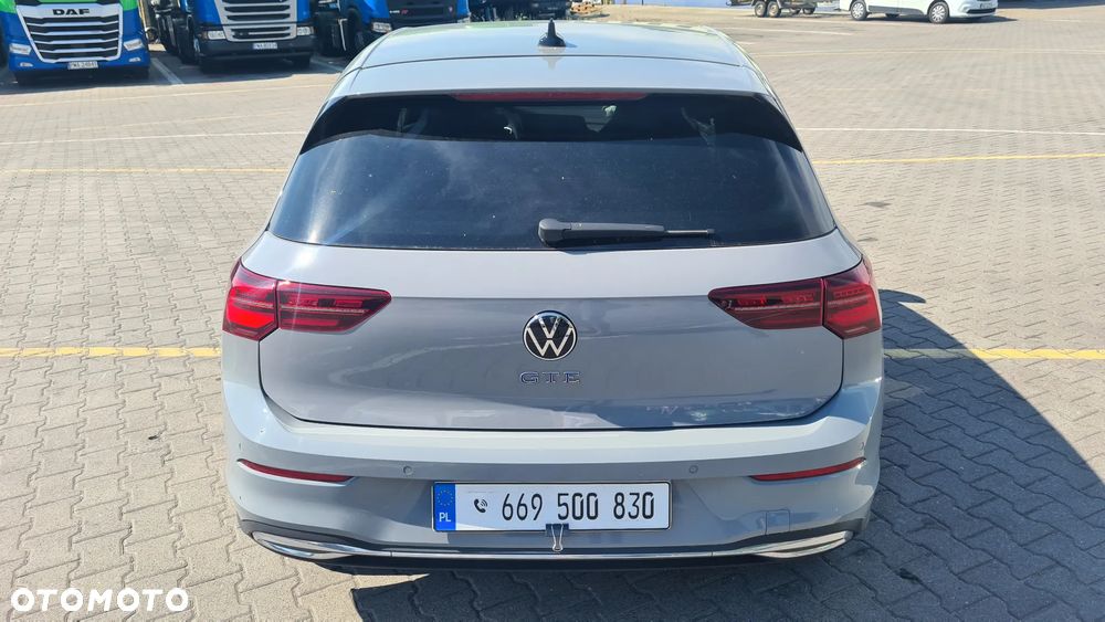 Volkswagen Golf 1.5 eTSI EVO Style DSG - 4