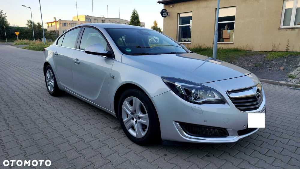 Opel Insignia - 2