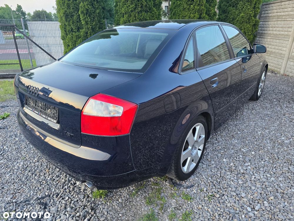 Audi A4 Limousine 1.8 T - 12