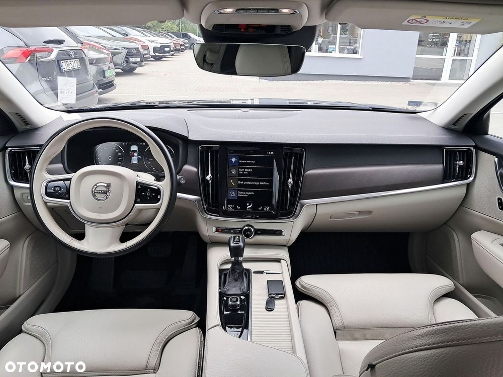 Volvo V90 - 24