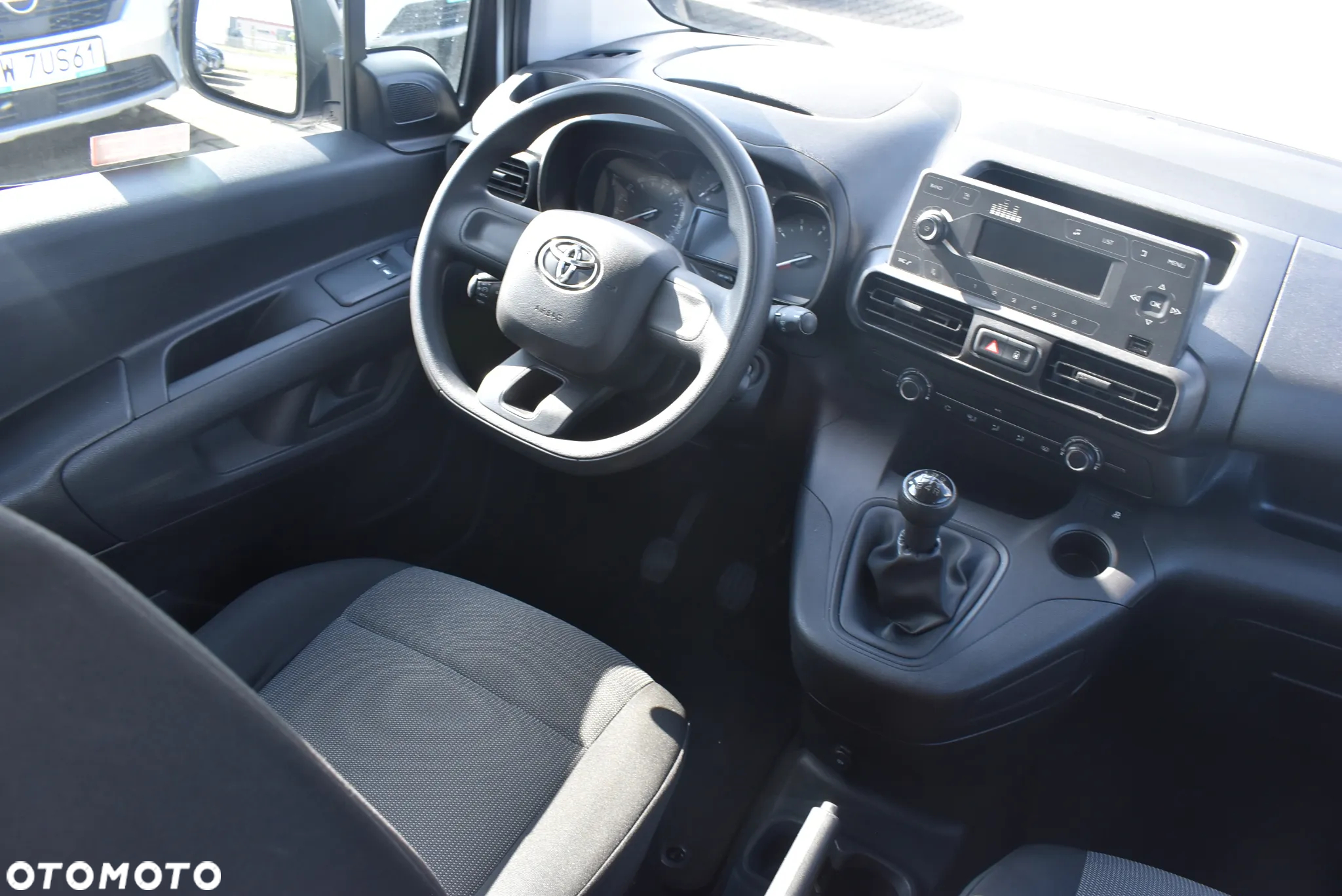 Toyota Proace City Verso Long 1.5 D-4D Business - 22