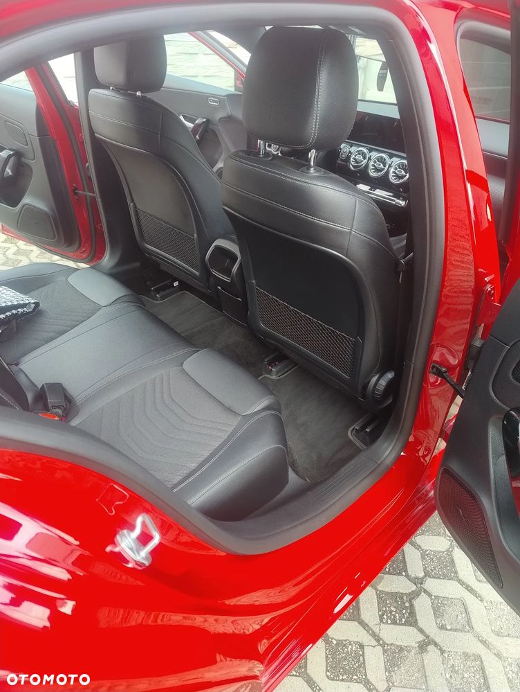 Mercedes-Benz Klasa A 180 d 7G-DCT Edition 19 - 19