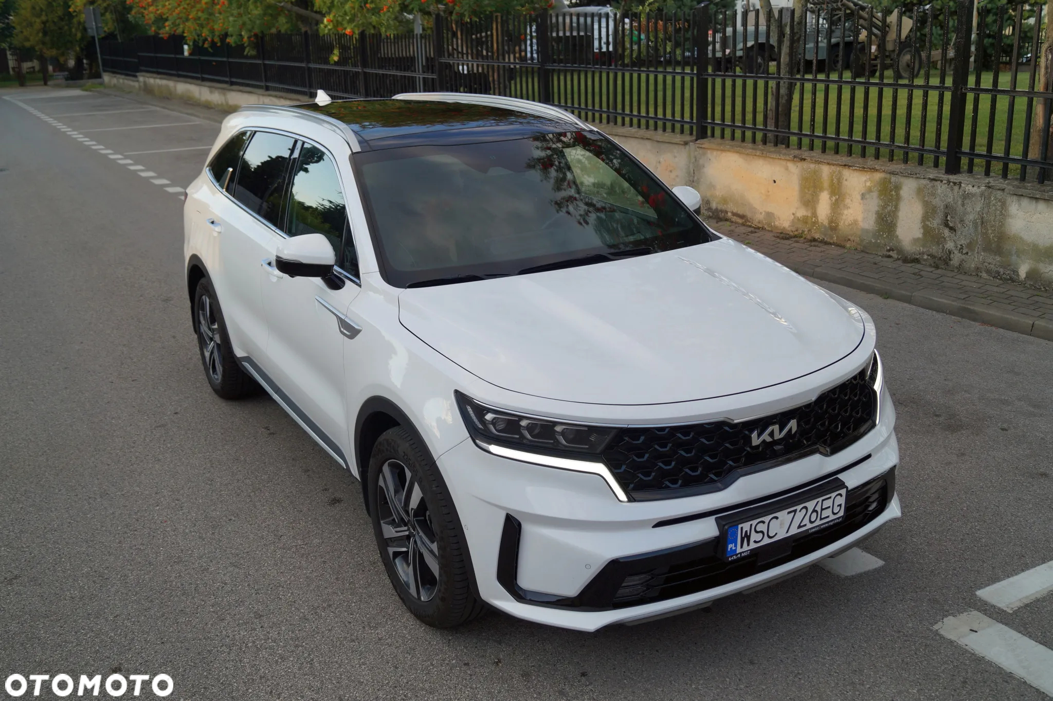 Kia Sorento 1.6T-GDI PHEV AWD OPF Platinum - 14