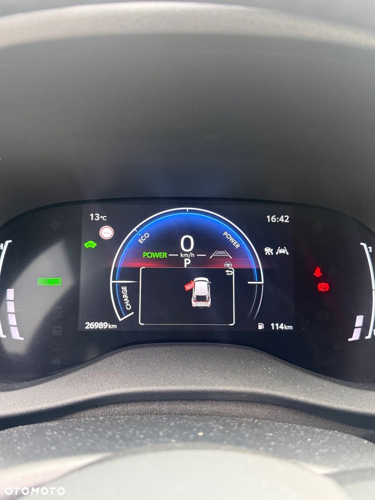 Toyota Yaris Cross - 12