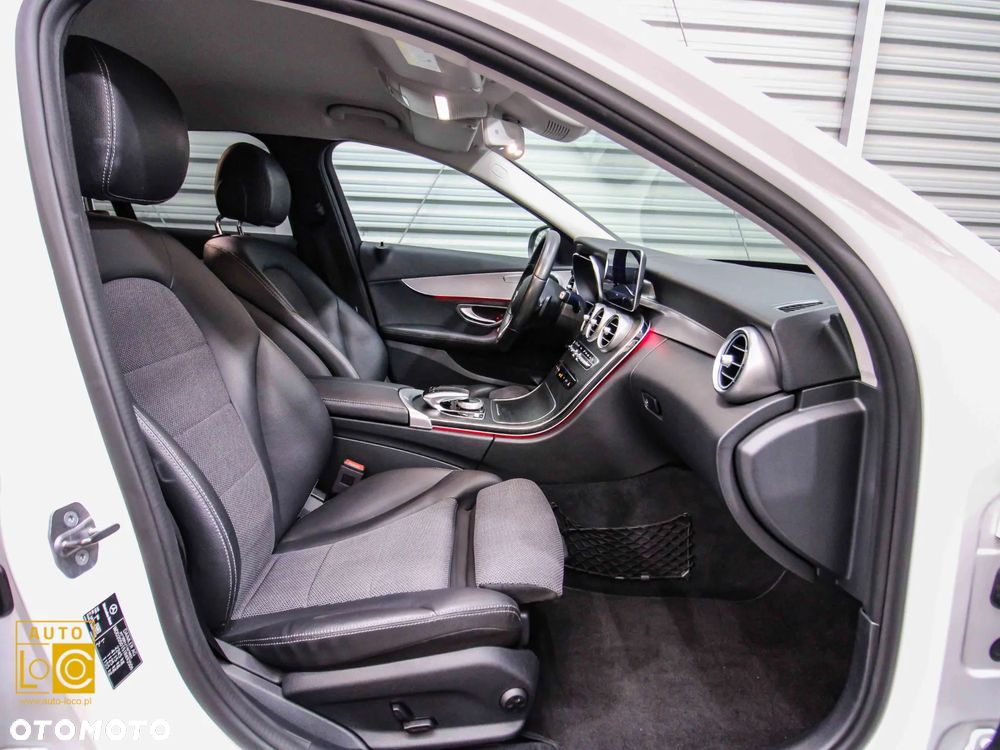 Mercedes-Benz Klasa C 220 d 4Matic 9G-TRONIC Avantgarde - 10