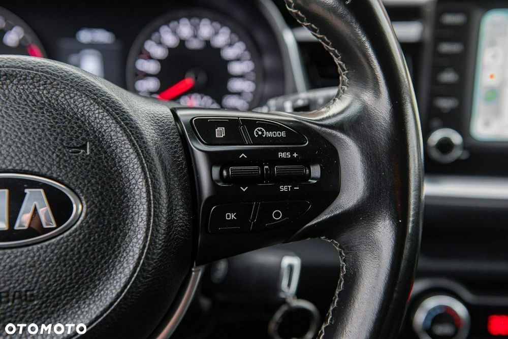 Kia Stonic 1.6 CRDi SCR XL - 25