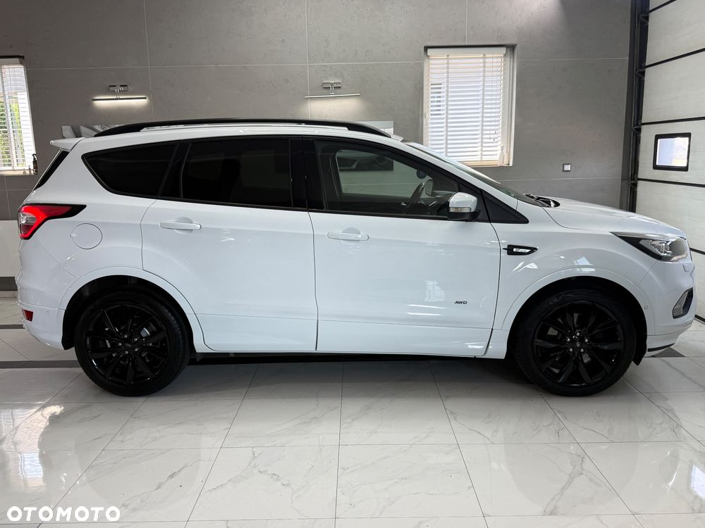 Ford Kuga 2.0 TDCi 4x4 ST-Line - 9
