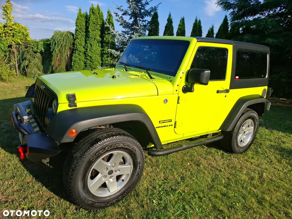 Jeep Wrangler - 4