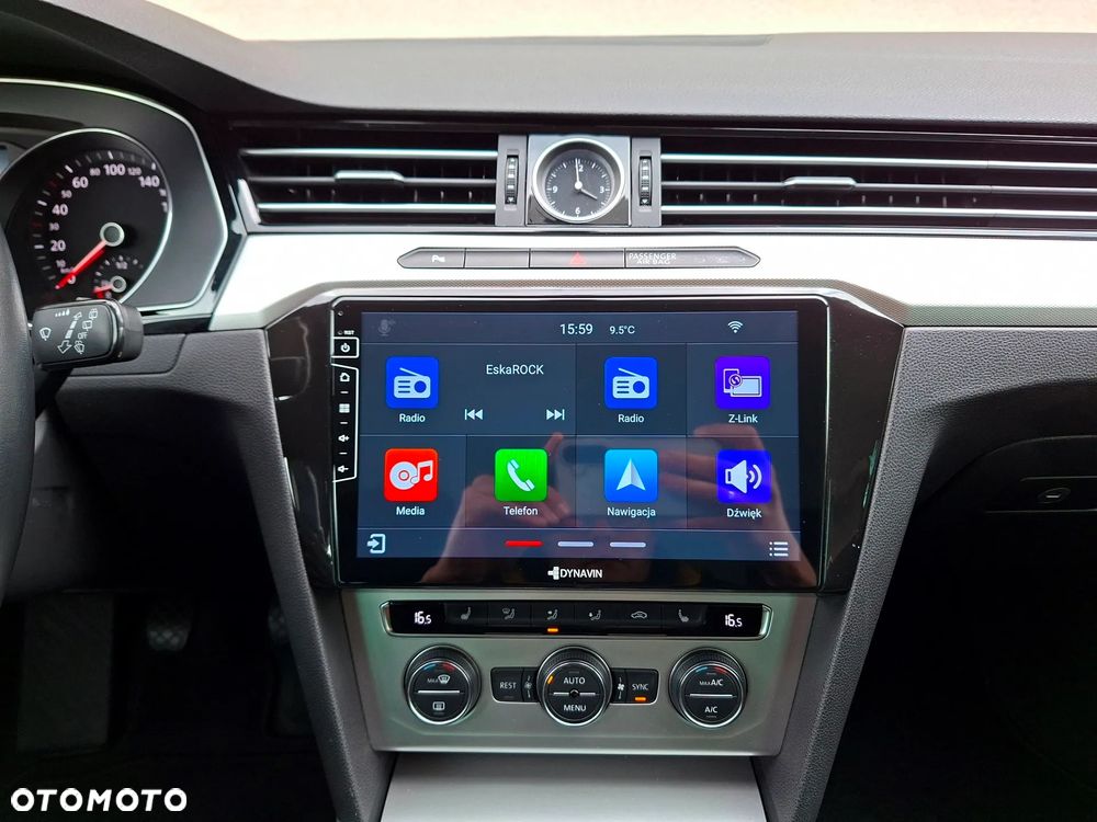 Volkswagen Passat - 30