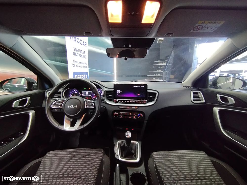 Kia XCeed 1.0 T-GDI Dynamic - 15