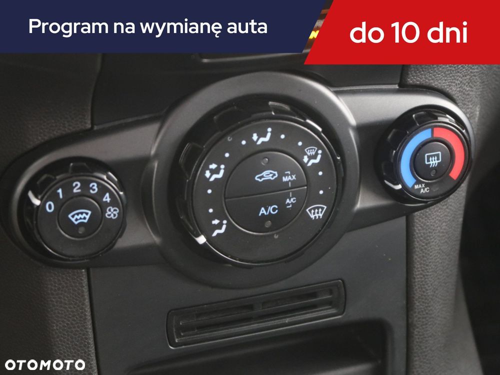 Ford Fiesta - 18