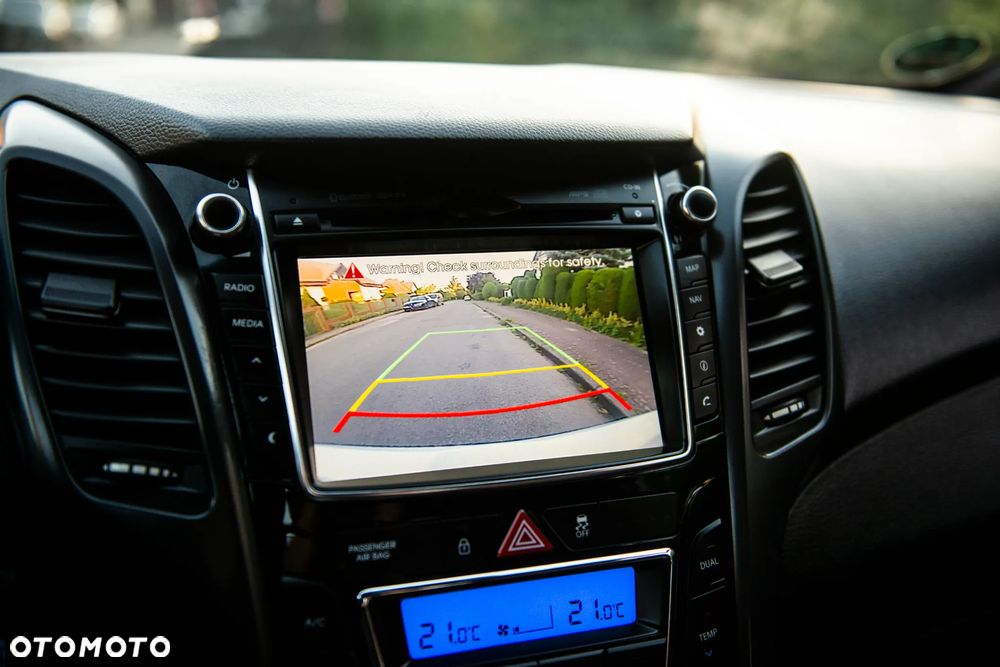 Hyundai i30 1.6 T GDI Turbo - 25