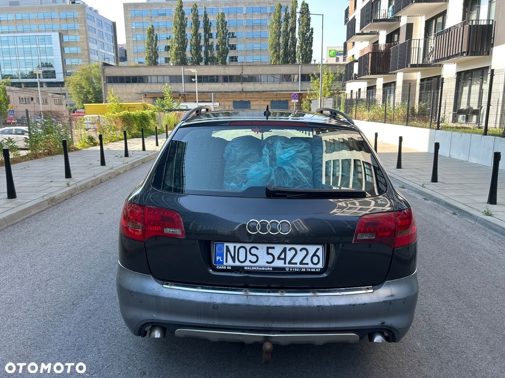 Audi A6 Allroad - 13