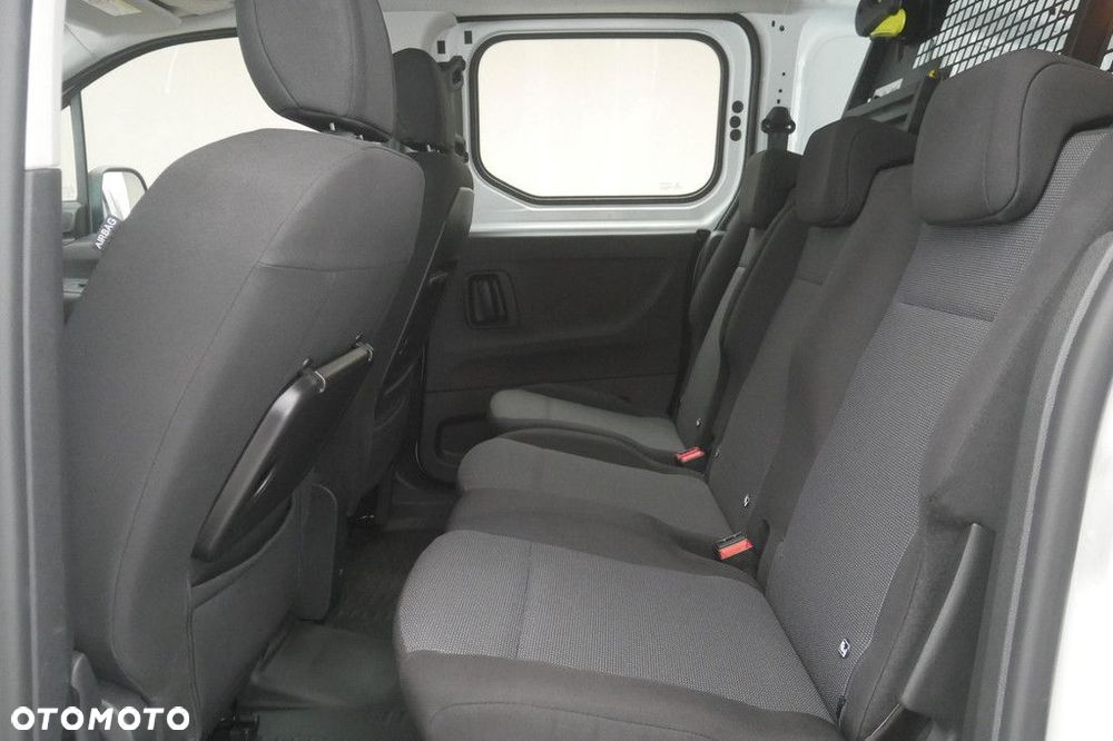 Toyota ProAce 1.2 D-4t 130KM A/t Long Active - 15