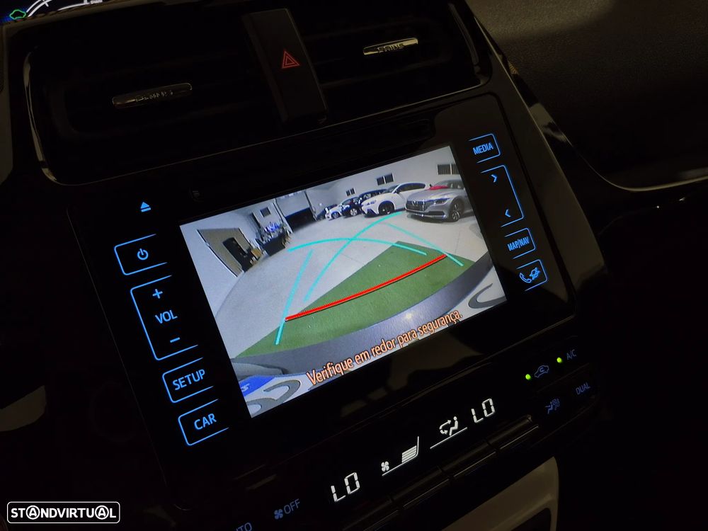 Toyota Prius 1.8 Luxury Pele - 22