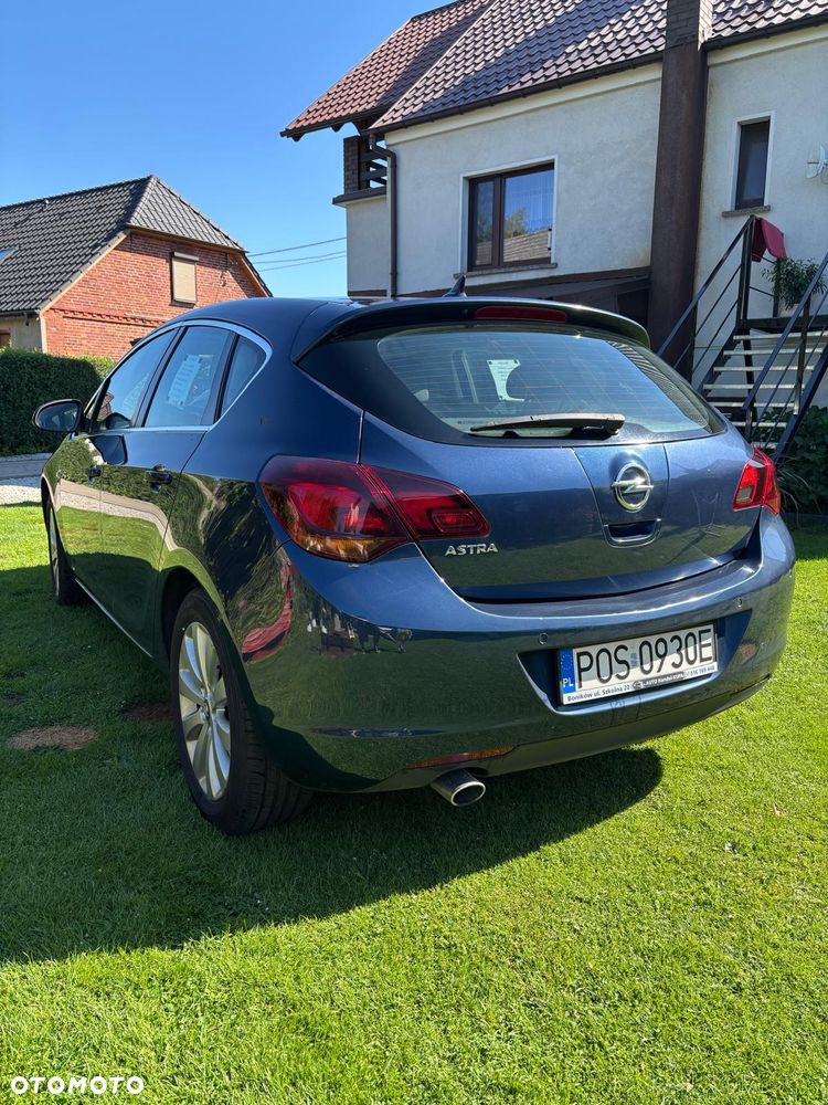 Opel Astra 1.4 T Cosmo EU6 - 2