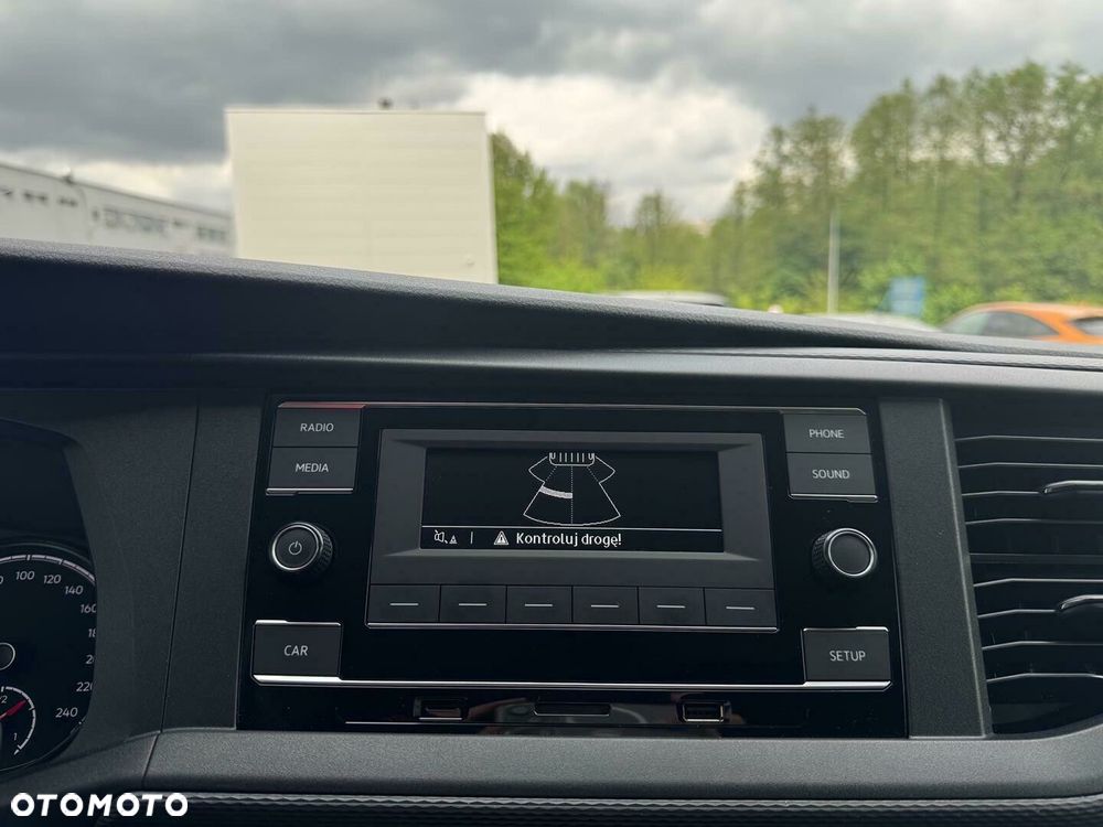 Volkswagen Transporter - 14
