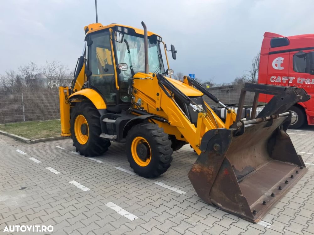 JCB 3CX - 5
