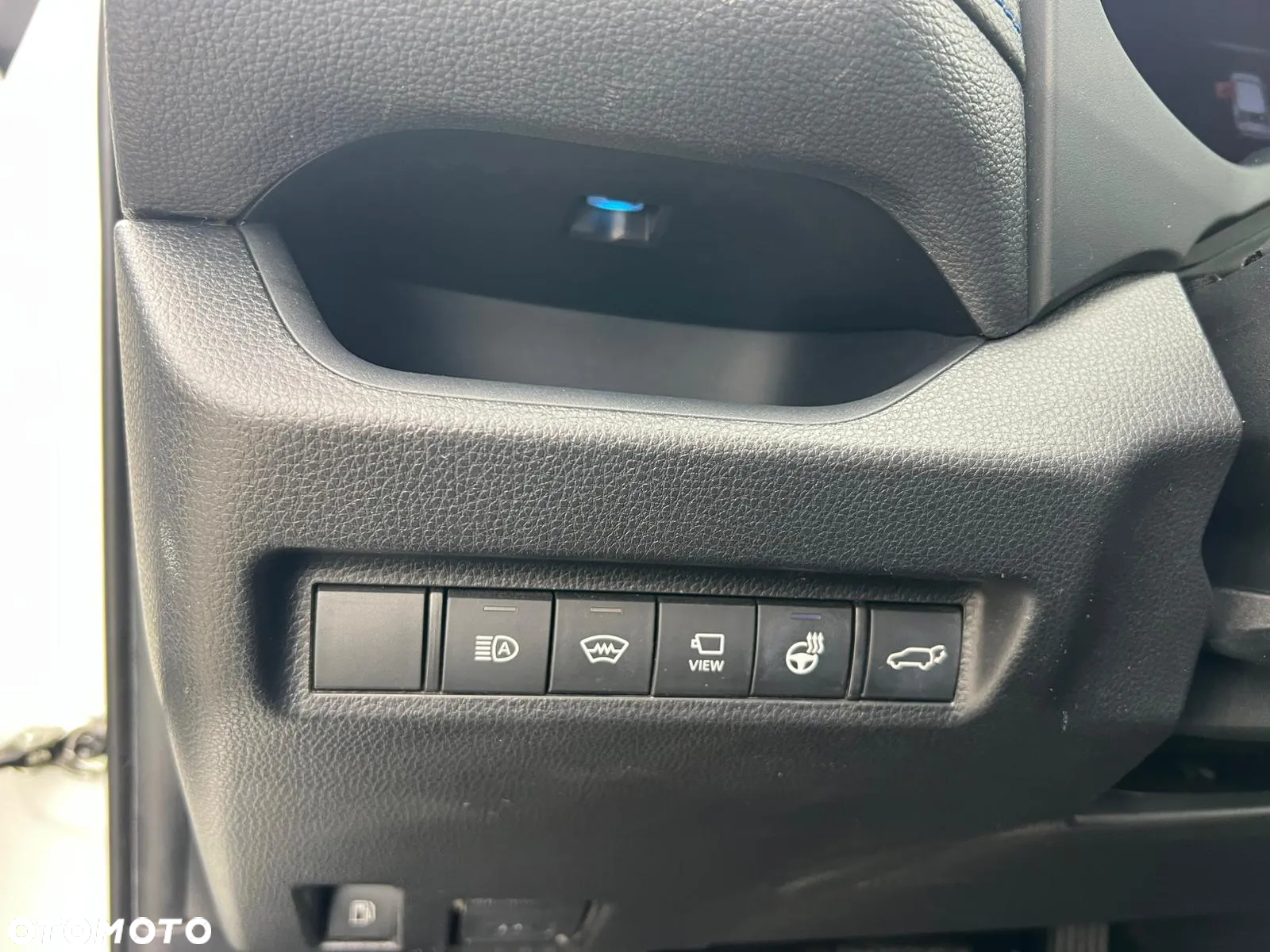 Toyota RAV4 2.5 4x4 Hybrid Style Selection - 19
