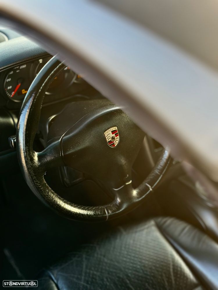 Porsche Boxster 2.7 - 9