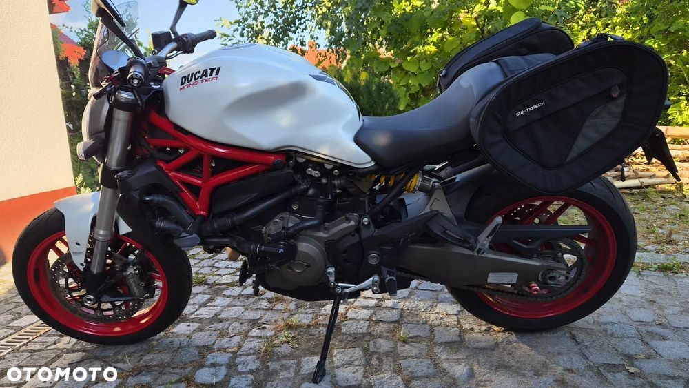 Ducati Monster - 2