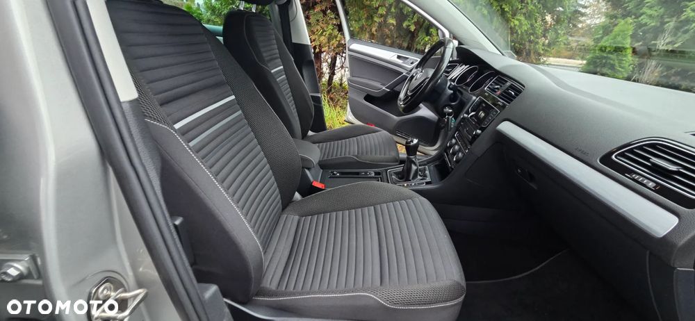 Volkswagen Golf 1.2 TSI BlueMotion Technology Cup - 35