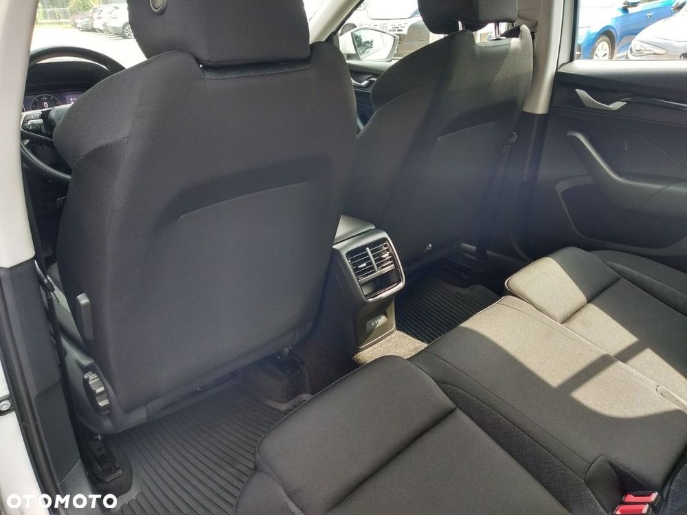 Skoda Octavia 1.5 TSI Essence - 22