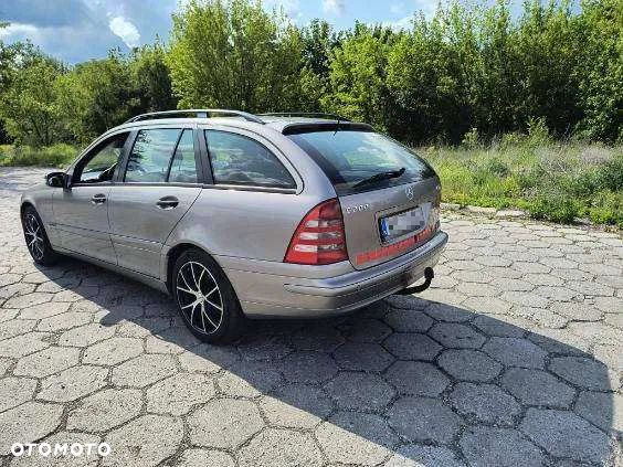 Mercedes-Benz Klasa C 200 T CDI Classic - 2