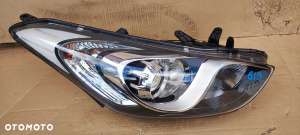LAMPA PRZEDNIA HYUNDAI i30 2012- 92102A6060 PRAWA
