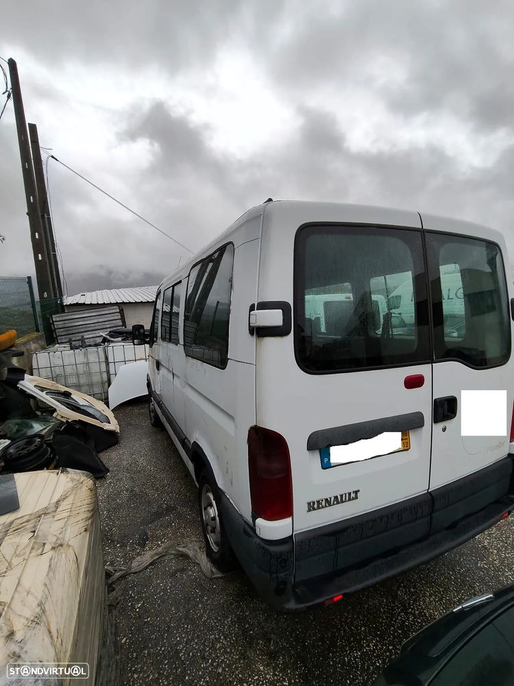 Renault Master 2.5 D L1 H1 SV - 10