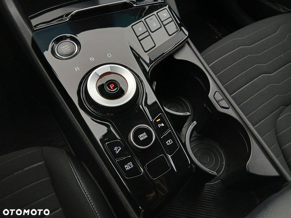 Kia Sportage 1.6 T-GDI HEV Business Line 2WD - 23