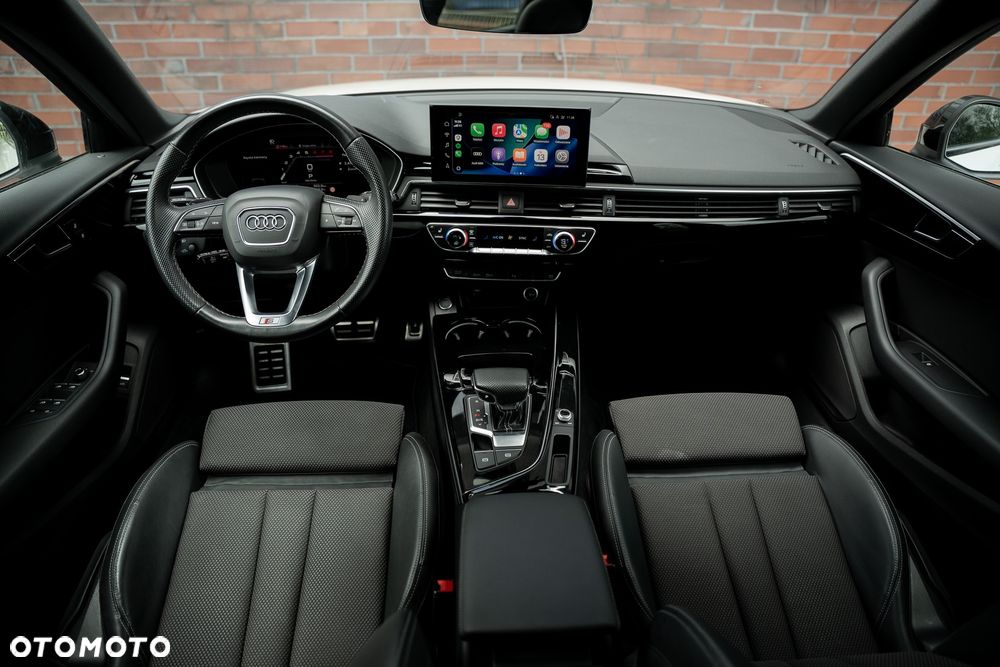 Audi A4 Avant 35 TFSI S tronic S line - 5
