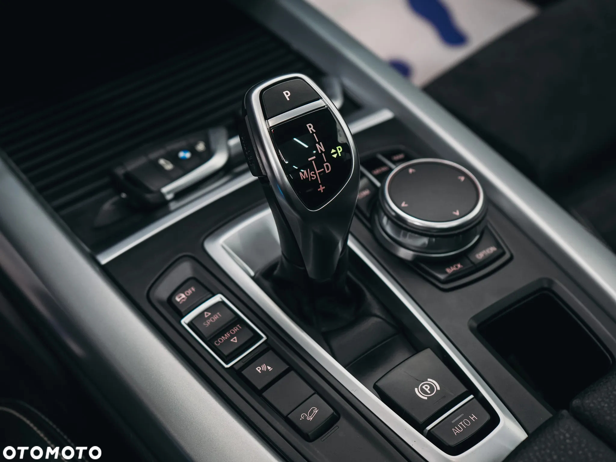 BMW X5 xDrive30d - 28