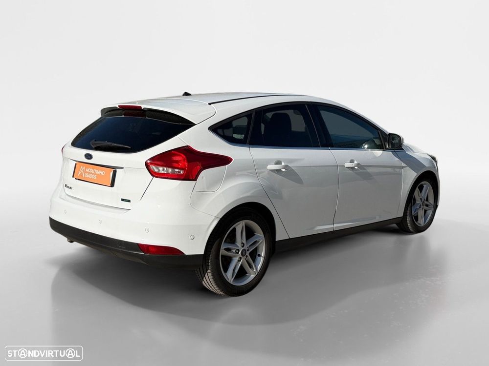 Ford Focus 1.0 EcoBoost Titanium - 5